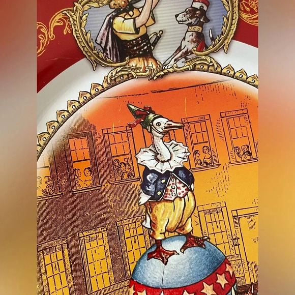 Restoration Hardware 10” Retro Metal Circus Theme Plates With Container and Lid - Picture 8 of 11